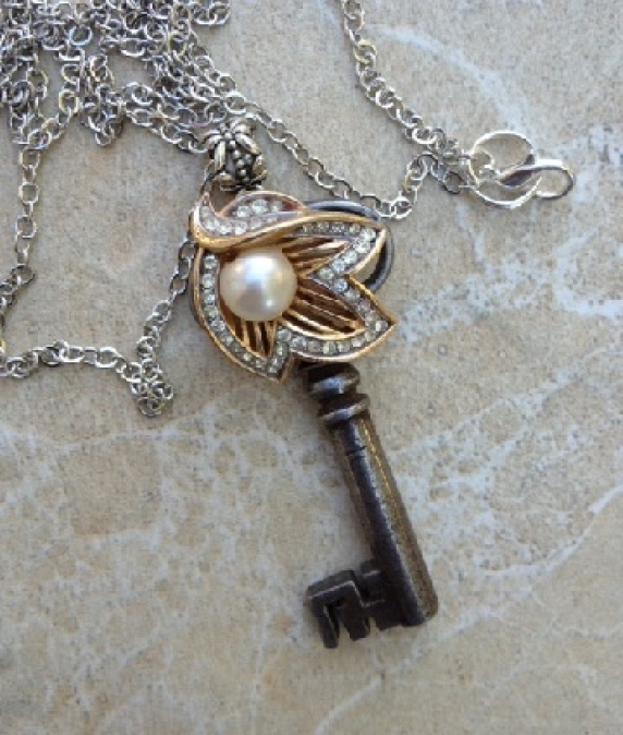 Recycled skeleton key necklace