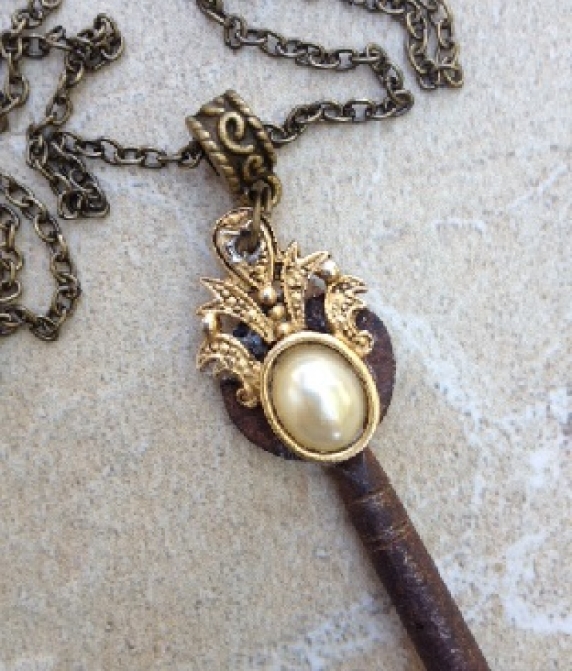 Vintage Key Necklace
