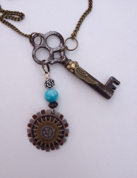 Steampunk Skeleton Key Necklace