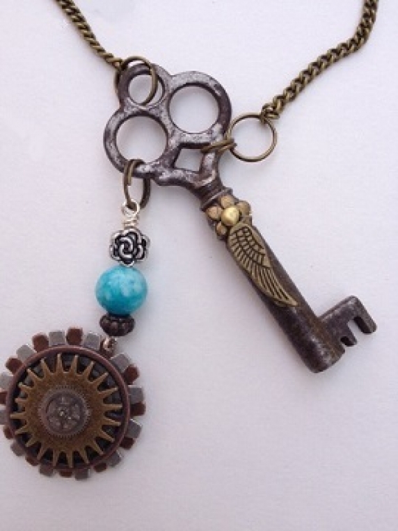 Steampunk Skeleton Key Necklace